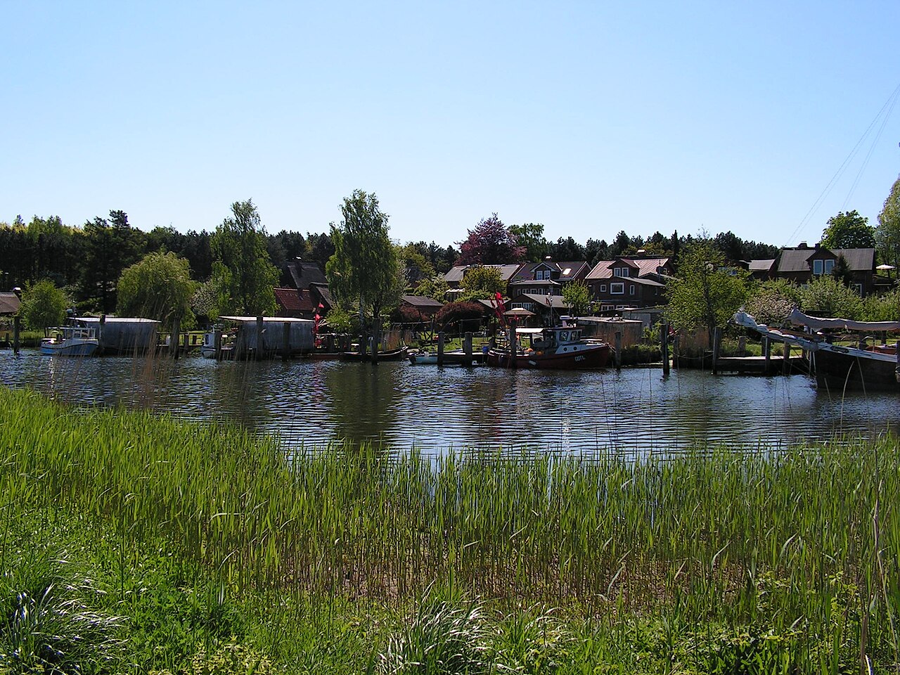 Gothmund ist eine Fischersiedlung an der Trave, zwischen Lübeck und Travemünde gelegen.